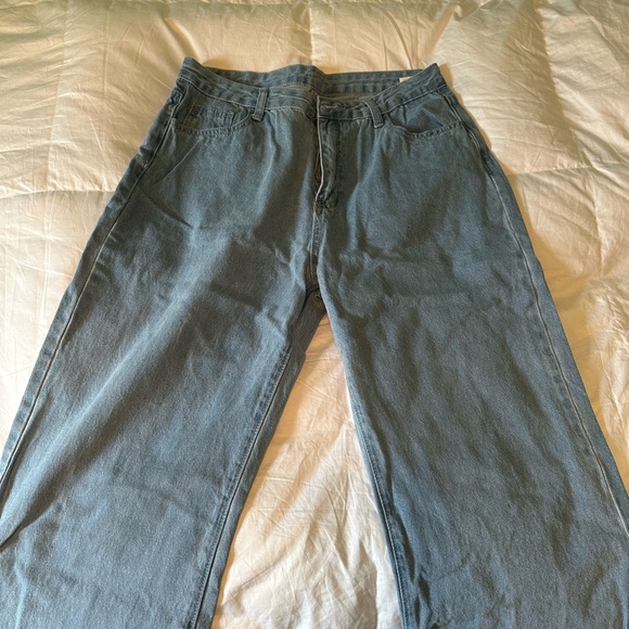 Jeans - Picture 2 of 2